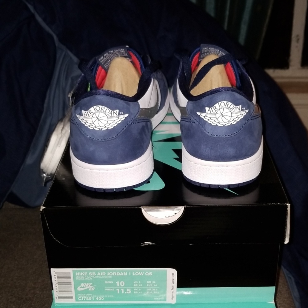 NIKE SB AIR JORDAN 1 LOW QS - Picture 5 of 7